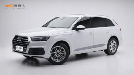 二手奧迪Q7 40TFSI S line運動型