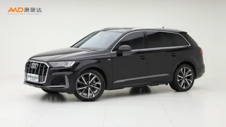 二手奧迪Q7 55 TFSI quattro S line運(yùn)動型