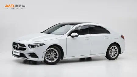 二手改款 奔馳A200L 運(yùn)動轎車時尚型