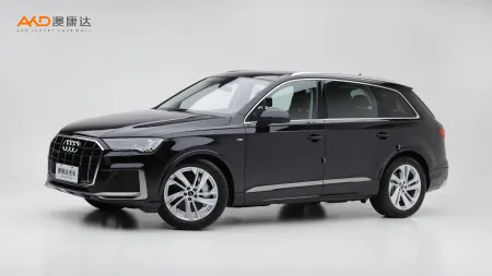 二手奧迪Q7 45 TFSI quattro S line 運(yùn)動(dòng)型