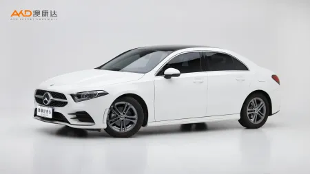 二手改款 奔馳A180L 運(yùn)動(dòng)轎車