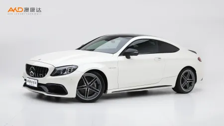 二手奔驰AMG C63轿跑车