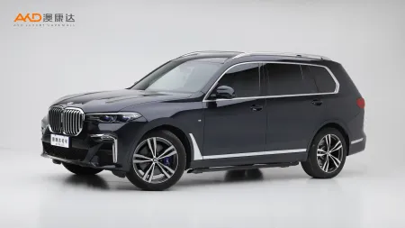 二手寶馬X7 xDrive40i 尊享型M運(yùn)動(dòng)套裝