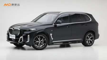 二手寶馬X5 xDrive30Li 尊享型 M運(yùn)動(dòng)套裝