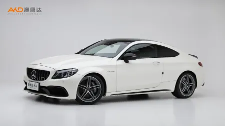 二手奔驰AMG C63轿跑车