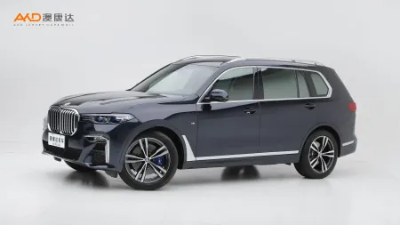 二手寶馬X7 xDrive40i 尊享型M運(yùn)動(dòng)套裝