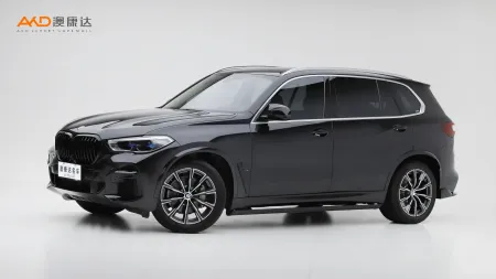 二手寶馬X5 改款xDrive30Li 尊享型M運(yùn)動套裝