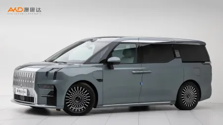 二手极氪009  七座过道版四驱 108kWh