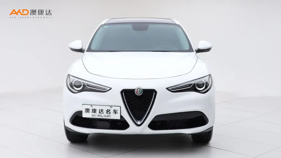 二手阿尔法·罗密欧Stelvio  2.0T 200HP精英版图片2960439