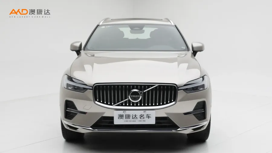 二手沃爾沃XC60 T8 插電混動(dòng) 長(zhǎng)續(xù)航四驅(qū)智遠(yuǎn)豪華版圖片3460861