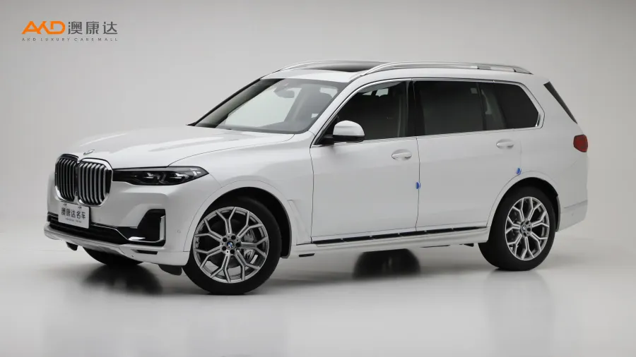 二手寶馬X7 xDrive40i 領(lǐng)先型豪華套裝圖片