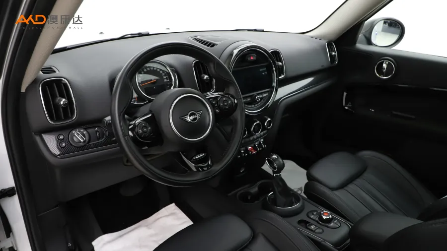 二手MiNi COUNTRYMAN COOPER S ALL4 藝術家圖片3581220