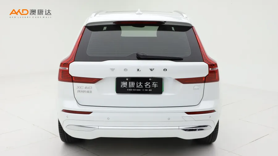 二手沃爾沃XC60 T8 插電混動(dòng) 長(zhǎng)續(xù)航四驅(qū)智遠(yuǎn)豪華版圖片3635617