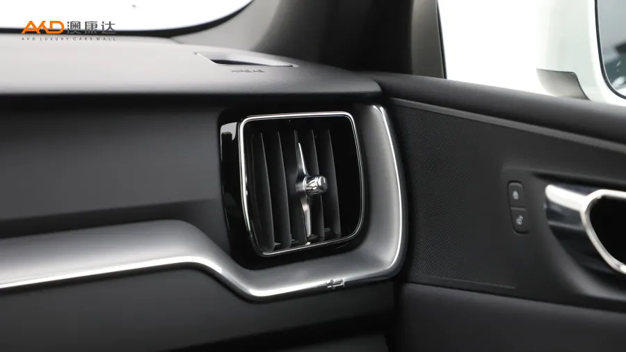 二手沃尔沃XC60 B5 四驱智逸豪华版图片3744939