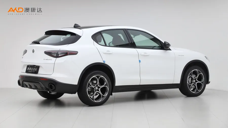 二手阿爾法.羅密歐 Stelvio 280HP Veloce賽道版圖片3755027