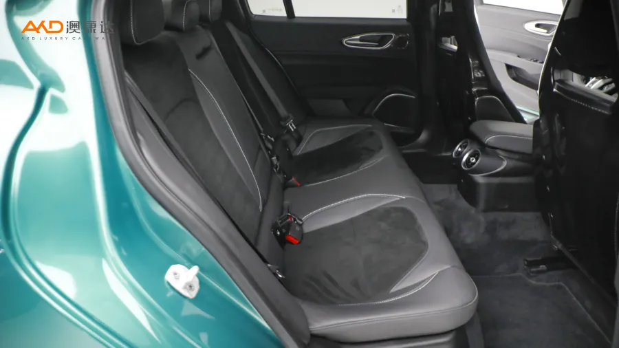二手阿爾法羅密歐 Giulia V6 2.9T 520HP 四葉草版圖片3779417