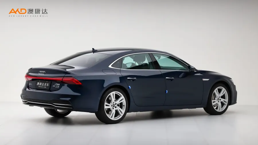 二手奧迪A7L 45TFSI quattro S-line見遠(yuǎn)型流晶套裝圖片3778928