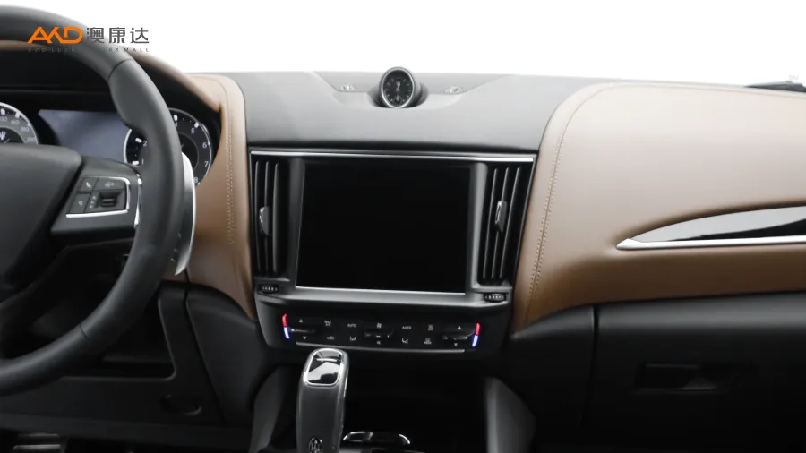 二手Levante 3.0T 标准版图片3780185