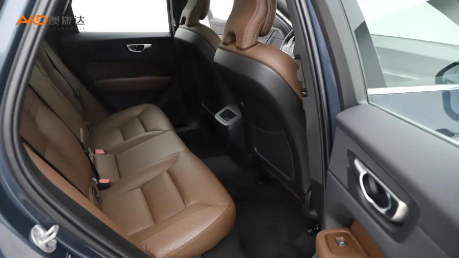 二手沃尔沃XC60 B5 四驱智逸豪华版图片3784433