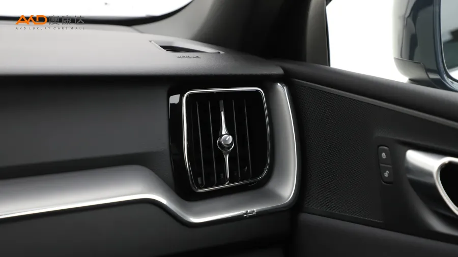 二手沃尔沃XC60 B5 四驱智逸豪华版图片3784432