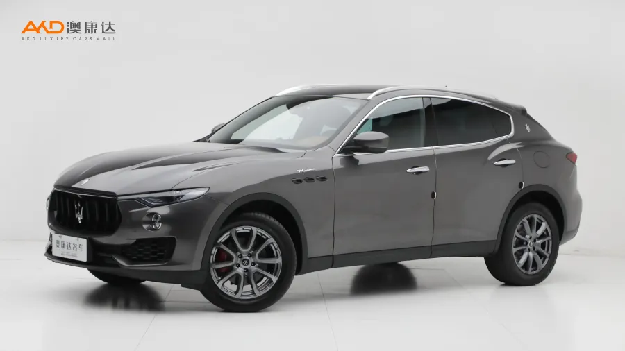 二手Levante 3.0T 标准版图片