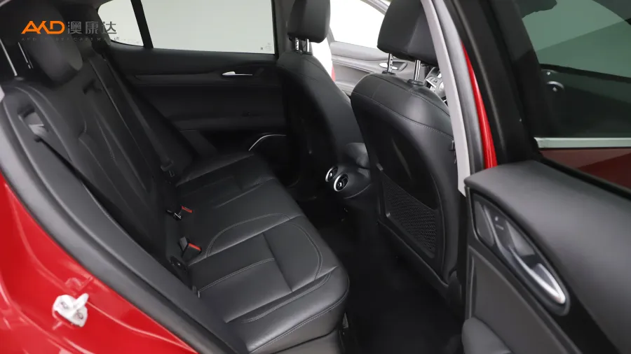 二手阿尔法·罗密欧Stelvio  2.0T 280HP豪华版图片3795991