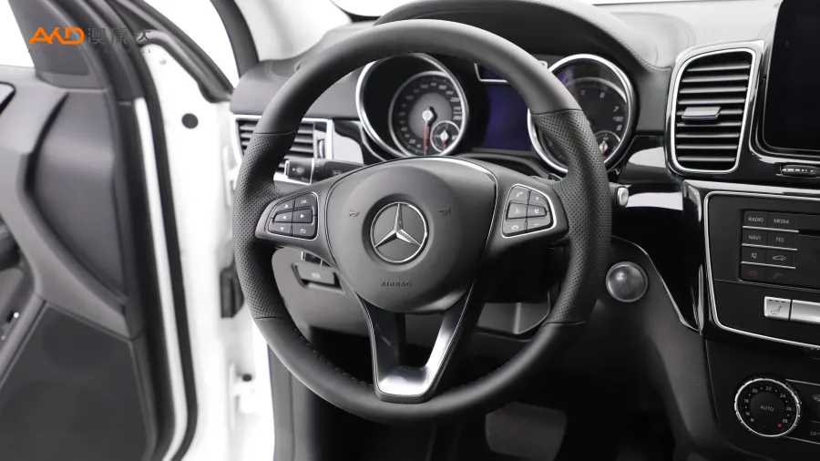 二手奔驰GLE320 4MATIC 轿跑SUV图片3806300