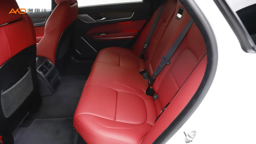 二手捷豹XFL 2.0T P250 两驱精英运动版图片3820739