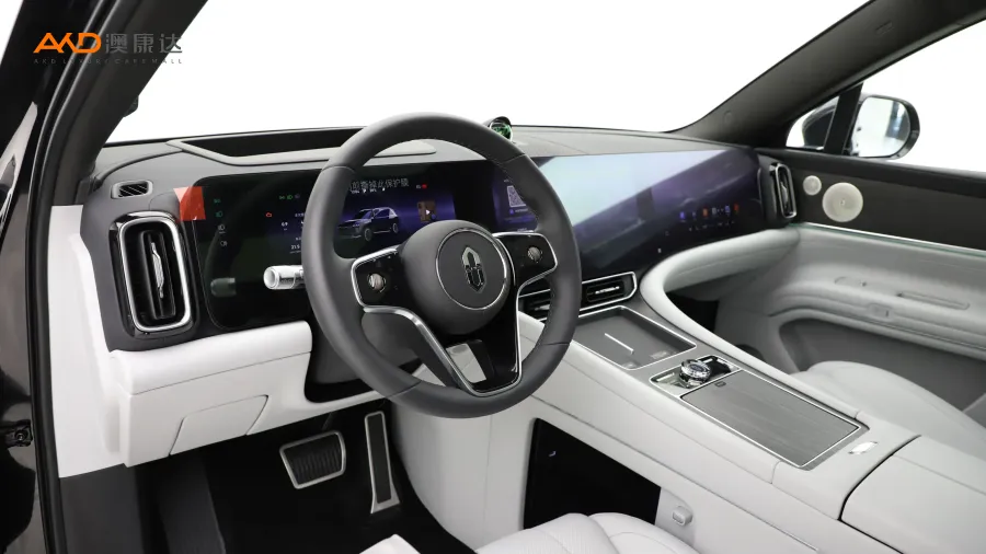 二手问界M9  增程 Ultra版 42kWh 6座版图片3821462