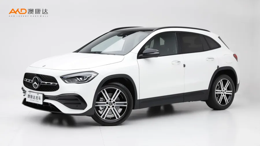 二手奔馳 GLA220 4MATIC圖片