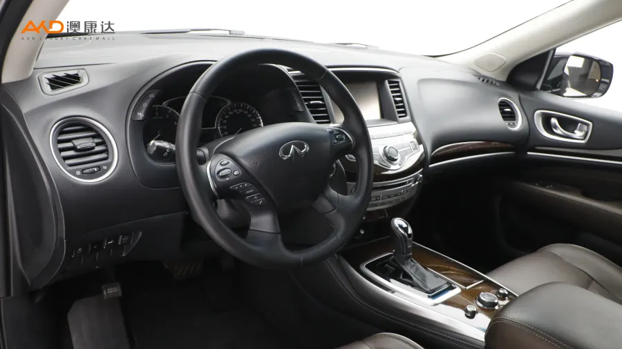 二手英菲尼迪QX60 2.5 S/C Hybrid 两驱冠军家庭版图片3831981