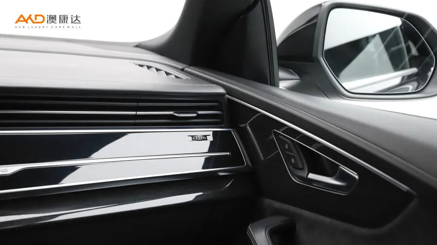 二手奥迪Q8 55 TFSI 尊享动感型图片3833024