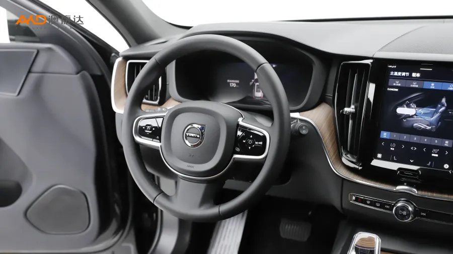二手沃尔沃XC60 B5 四驱智远豪华版图片3833881