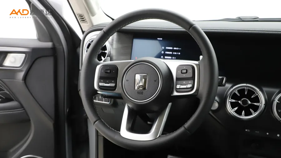 二手坦克300 城市版 2.0T 很有型圖片3834748