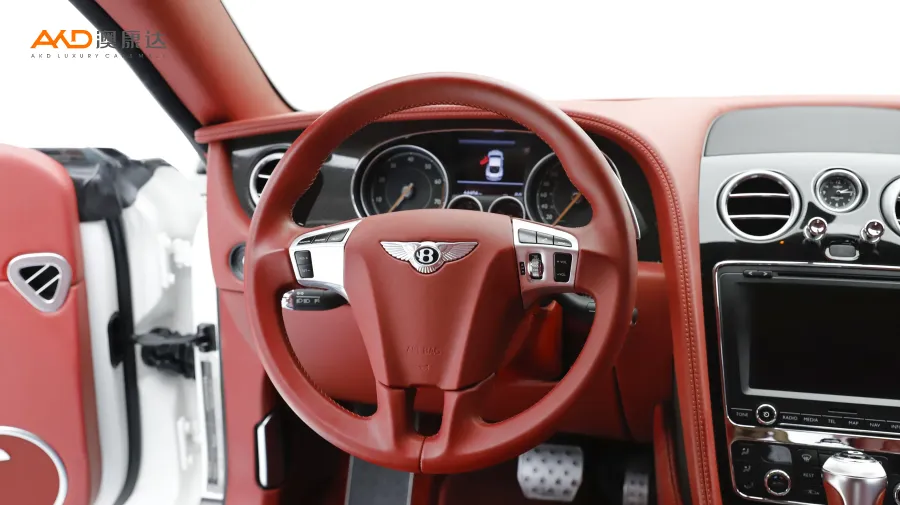 二手欧陆 4.0T GT V8S 标准版 欧规图片3837605