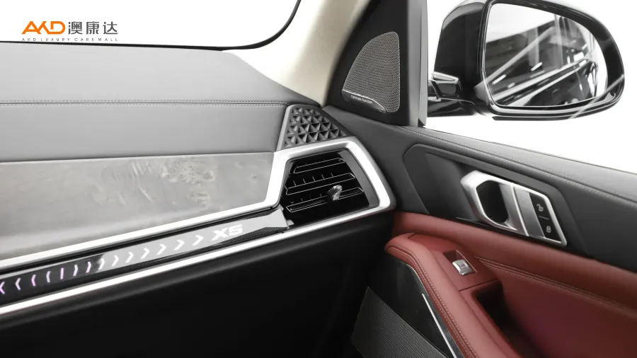 二手宝马X5 xDrive30Li 尊享型M运动曜夜套装图片3848421
