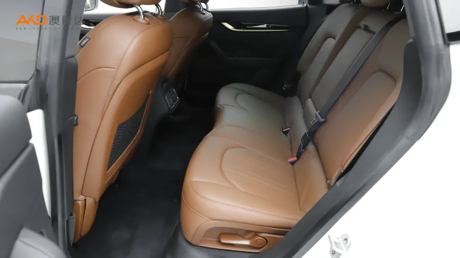 二手Levante 3.0T 標(biāo)準(zhǔn)版圖片3857819
