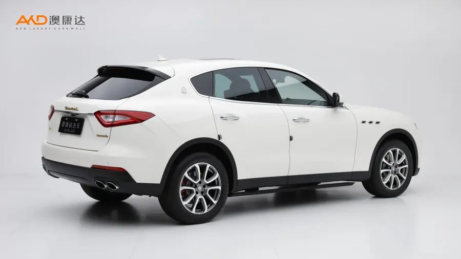 二手Levante 3.0T 標(biāo)準(zhǔn)版圖片3857808