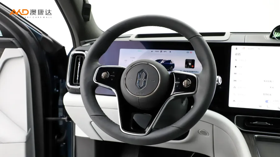 二手問界M9  增程 Ultra版 42kWh 6座版圖片3857989