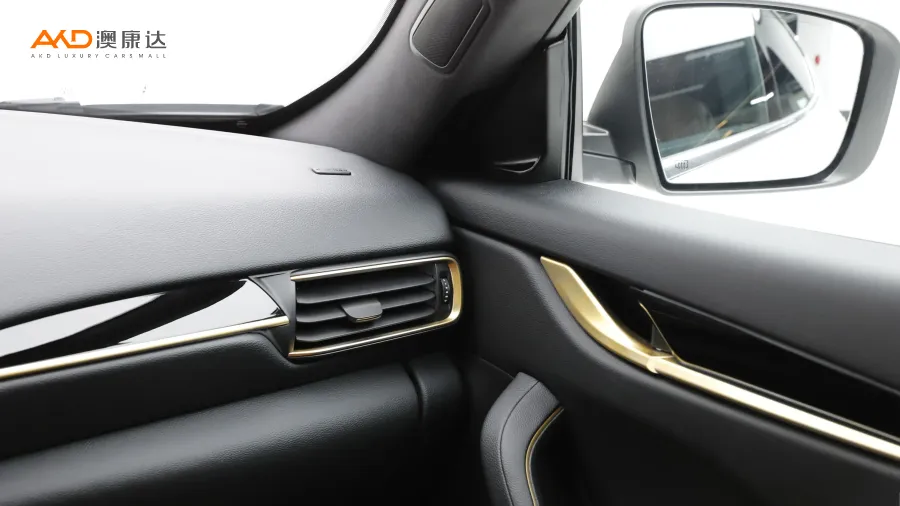 二手Levante 3.0T 標(biāo)準(zhǔn)版圖片3857824