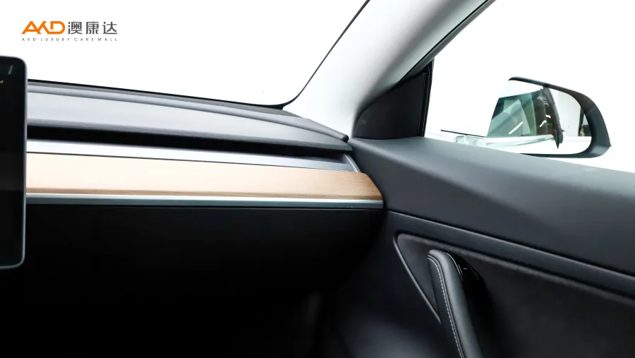 二手特斯拉Model 3 標(biāo)準(zhǔn)續(xù)航后驅(qū)升級(jí)版圖片3862338