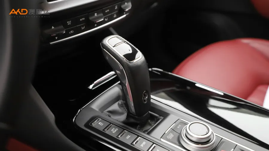 二手Levante 3.0T 標(biāo)準(zhǔn)版圖片3861791