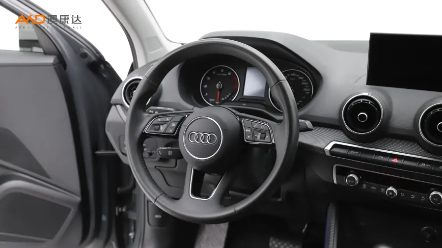 二手奧迪Q2L 35 TFSI 時(shí)尚動(dòng)感型圖片3863182