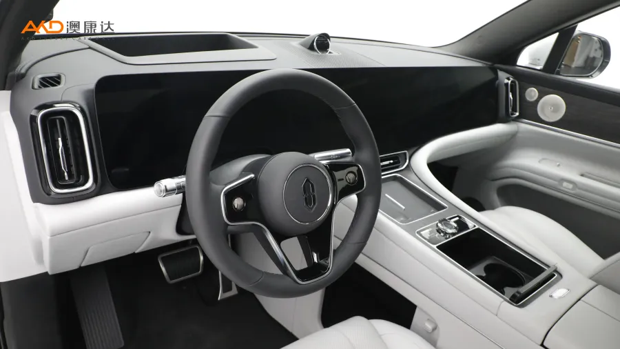 二手问界M9  增程 Ultra版 42kWh 6座版图片3868127