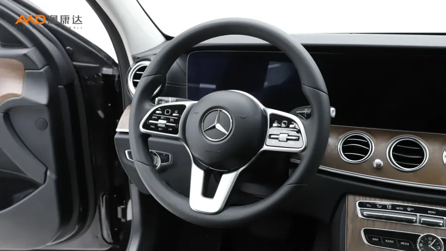 二手奔驰E300L 改款豪华型图片3873481