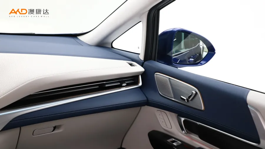 二手别克世纪 2.0T 六座蕴世版图片4023573