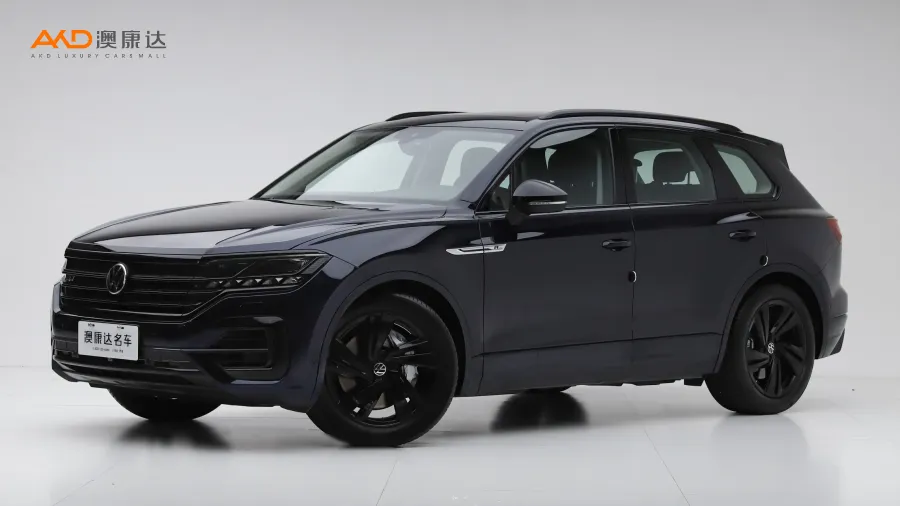二手途锐 3.0TSI 锐享版 曜黑运动套装图片