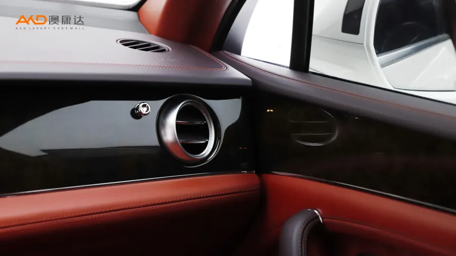 二手宾利添越 6.0T 标准版图片4080879