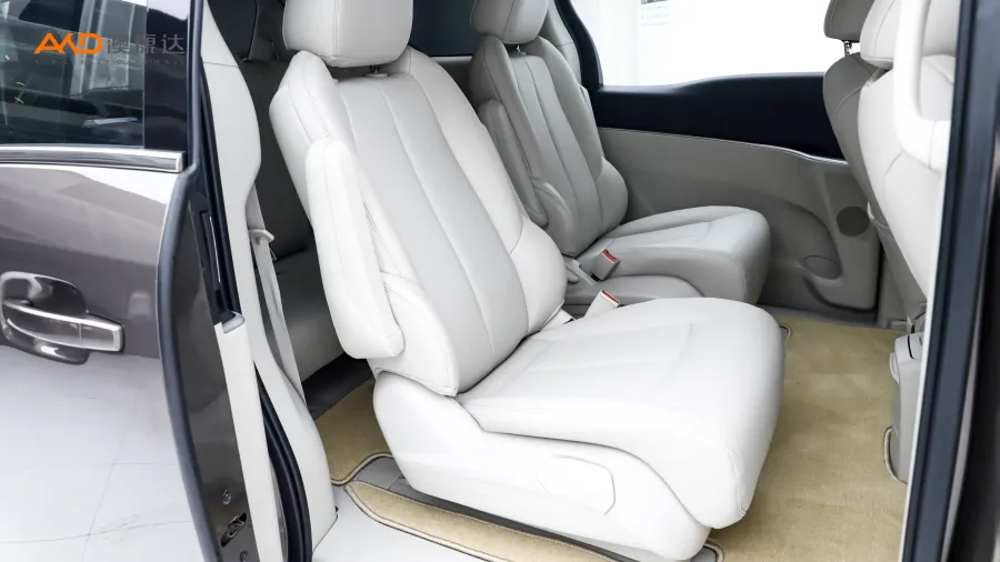 二手别克GL8  陆上公务舱652T舒适版图片4085378