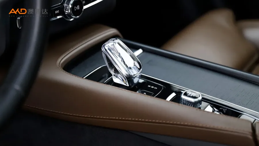 二手沃尔沃XC90 E驱混动 T8 智尊豪华版 7座图片4180535